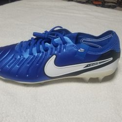 Nike Tiempo legend Elite Size 9.5