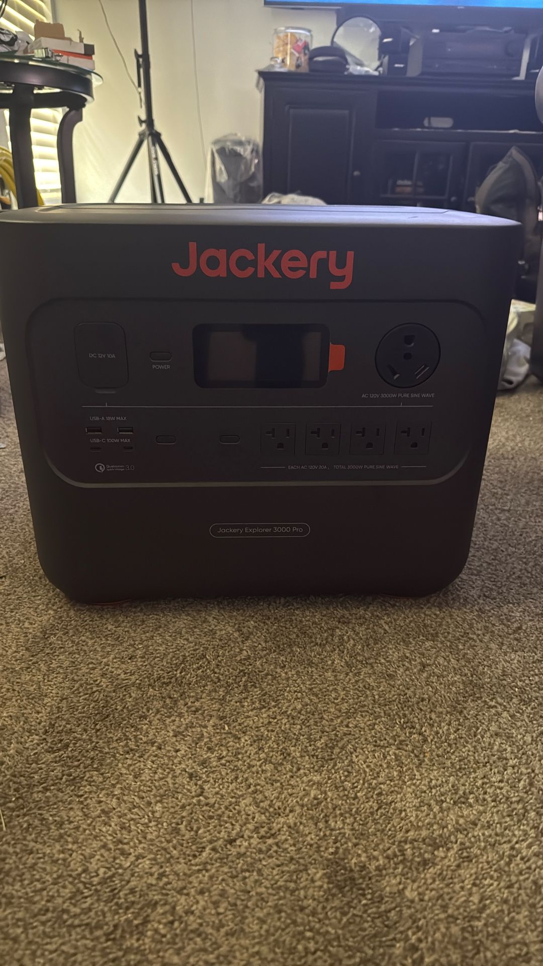 Jackery 3000 Pro Power Bank 