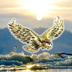 14kt 8.40g Yellow Gold Eagle Pendant.