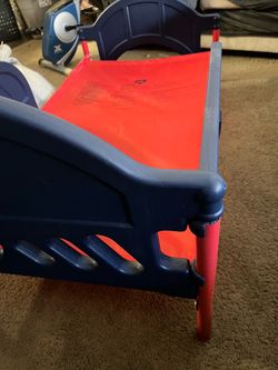 Delta Children Toddler Bed Navy Blue Red