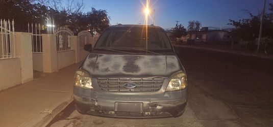 2005 ford freestar cargo