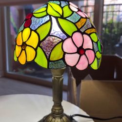 Tiffany styled lamp