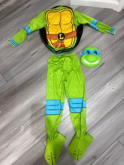 Halloween costume