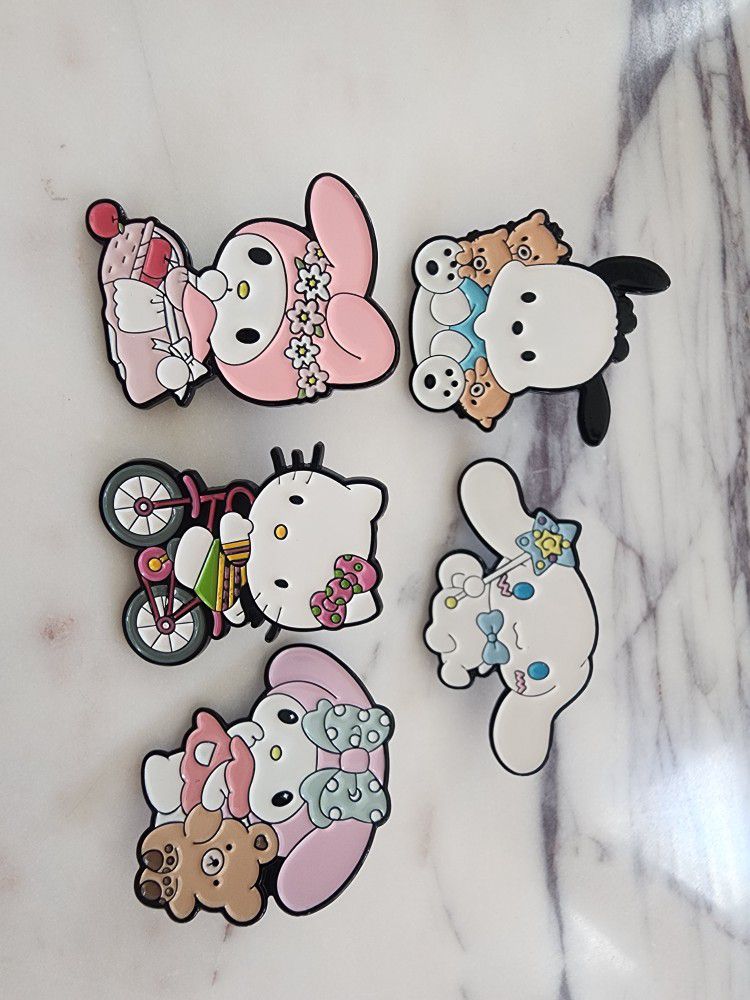 Sanrio Hello Kitty My Melody Pochacco Enamel Pins 
