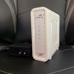 Arris SB8200  Internet Modem