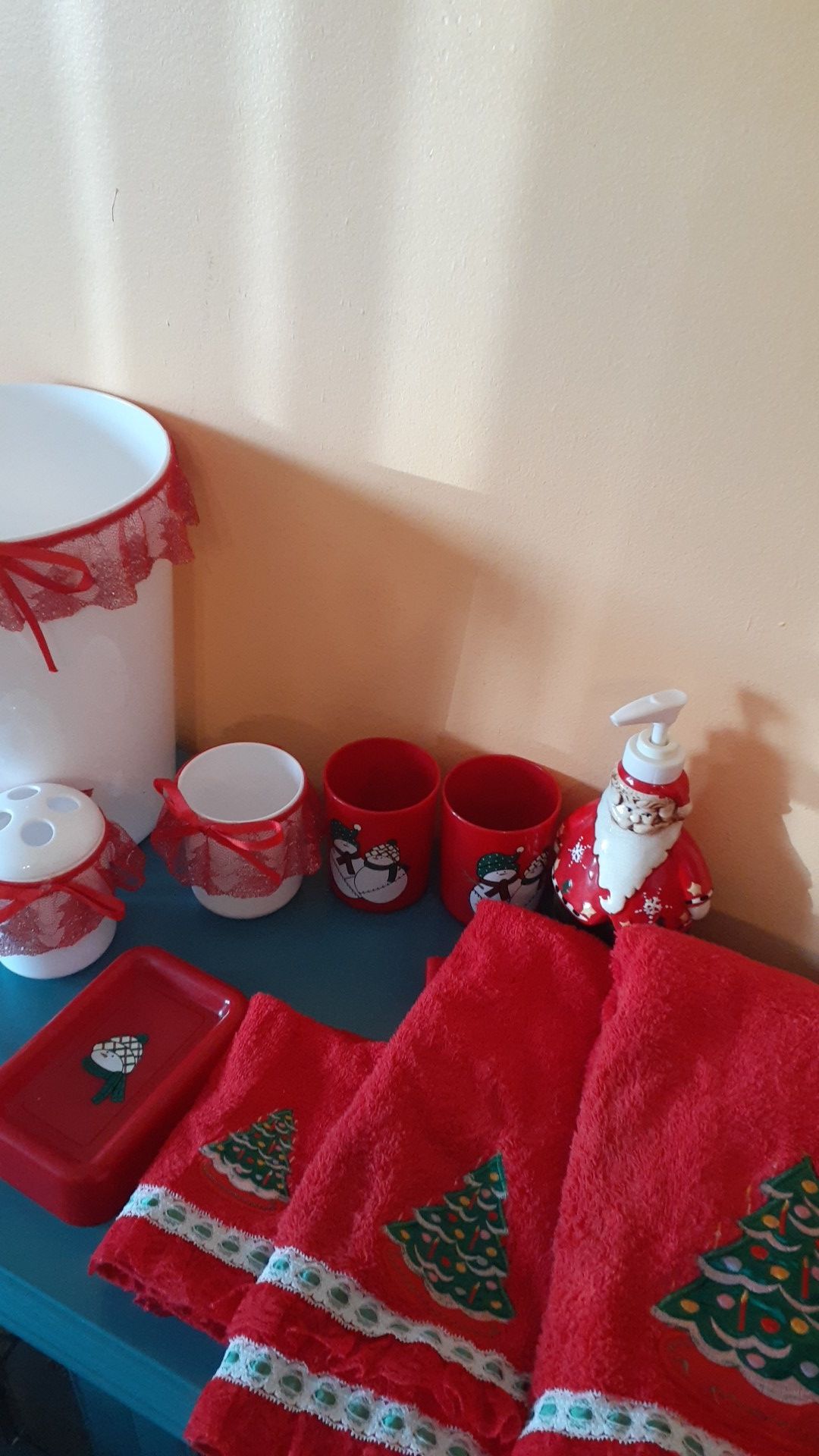 Bathroom Christmas decoration set