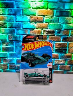 Hot Wheels Aston Martin Aramco Formula One Team