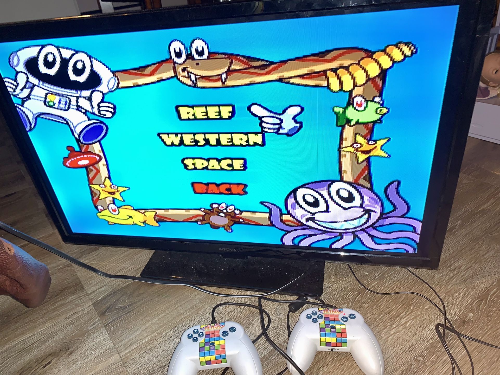 Radica Family TETRIS 2 Player Controllers Plug And Play Tv AV 2006