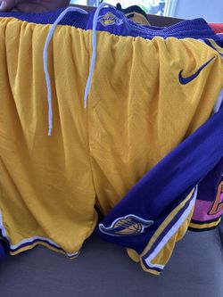 NBA NIKE Laker