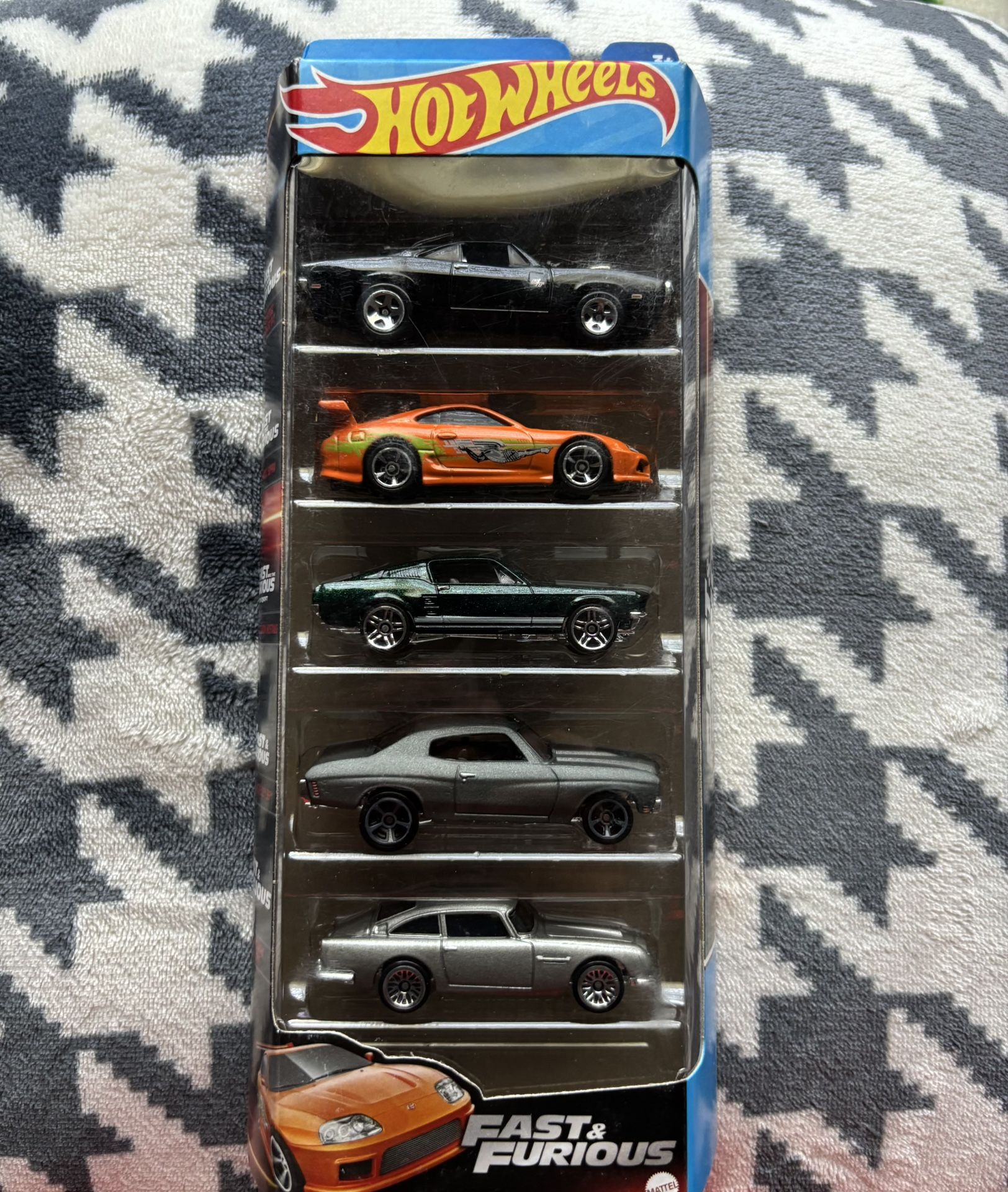 🔥Hot Wheels Fast and Furious 5 Pack- Charger,Mustang, Chevelle, Supra, DB5