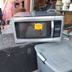 Magic Chef Microwave