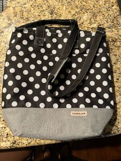 New LocknLock Insulated Cooler Tote Bag with crossbody Shoulder Straps and handles . Measures 16 1/2” x 16 1/2”