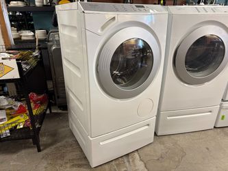 MIELE Touchtronic 4 cu.ft. Washer Model #W4840