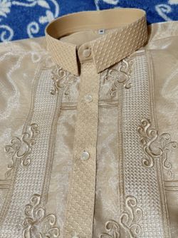Barong Tagalog ( Philippine Formal Shirt) American Medium
