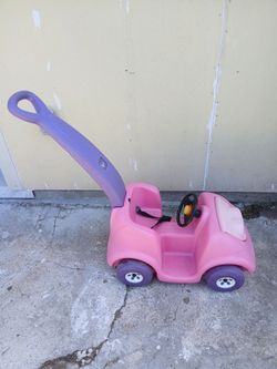 Used push car for a girl in good condition