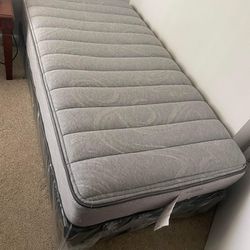 Twin Mattress With Spring Box