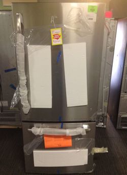 GE Bottom Freezer Refrigerator L