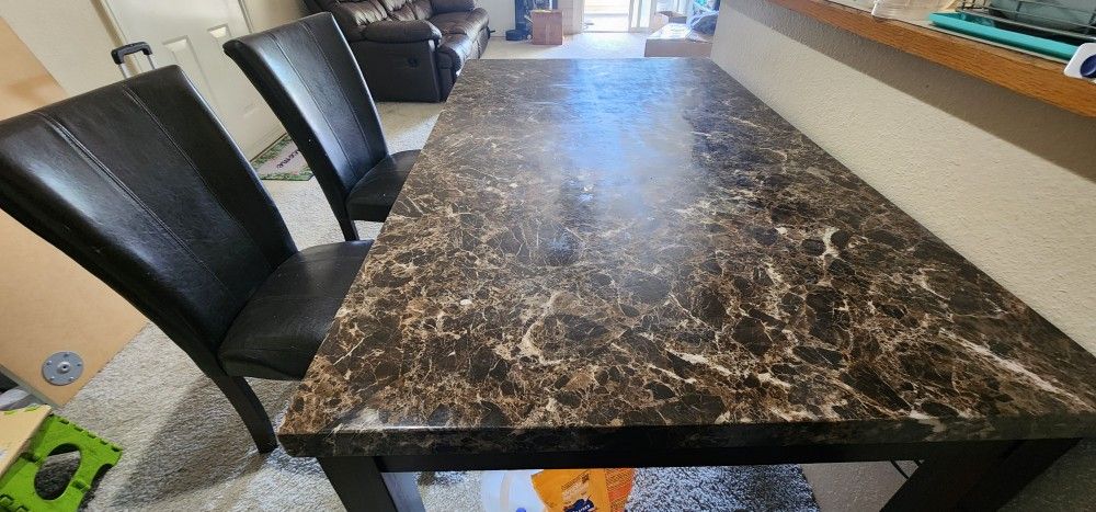 Dining Table With 3 Chairs