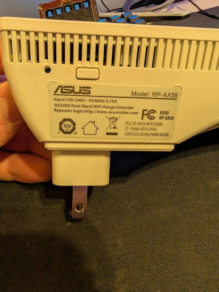 ASUS Wi-Fi 6 Extender