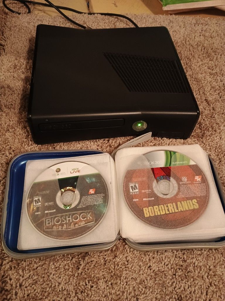 Xbox 360 Slim With Games Tested 