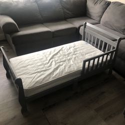 Toddler Bed +Mattress
