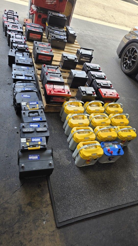 Car Batteries 24f H5 34 78 65 48 49 47 H6 H7 51r 94r 86 H8 H9 Truck SUV And Car Battery with Warranty. FIRM Price is $59.99 Bateria Carro Car Battery