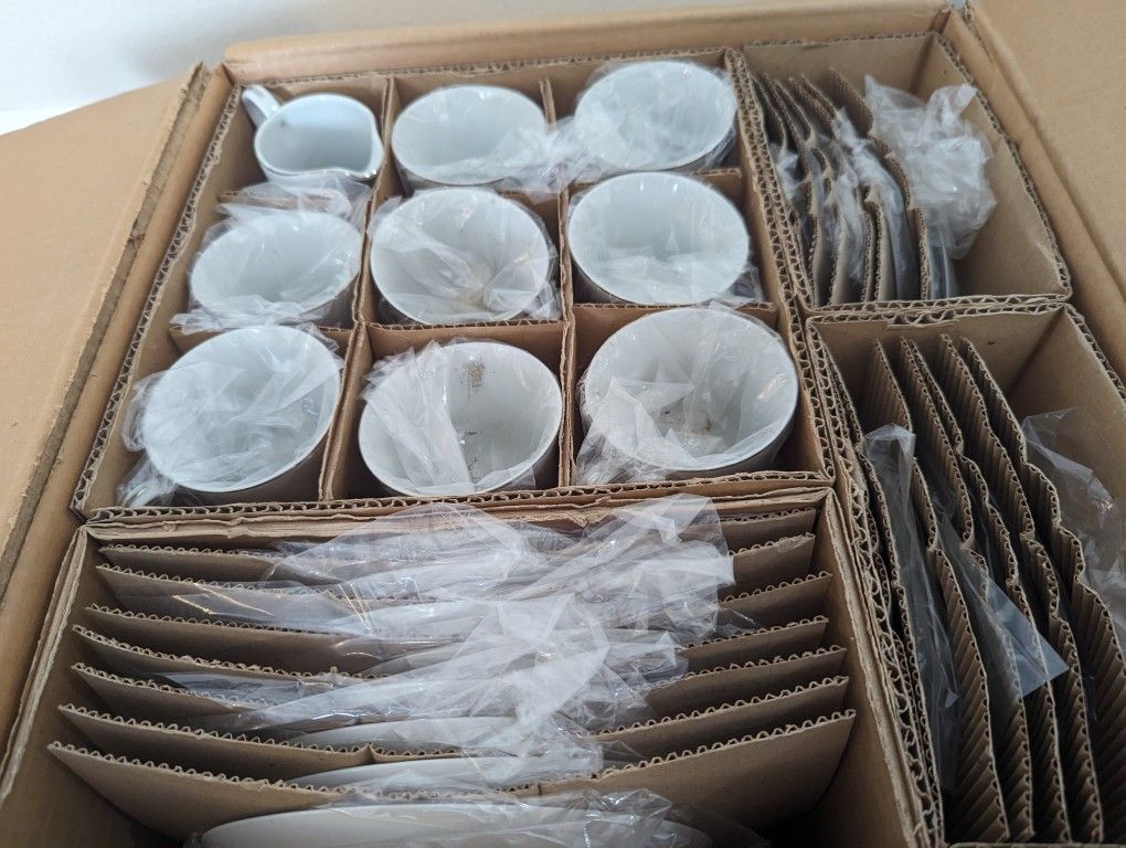 Royal Song Fine China Romance Complete Set 44 pcs For 8 People + More