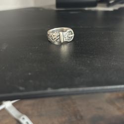 Retired James Avery Ring Design