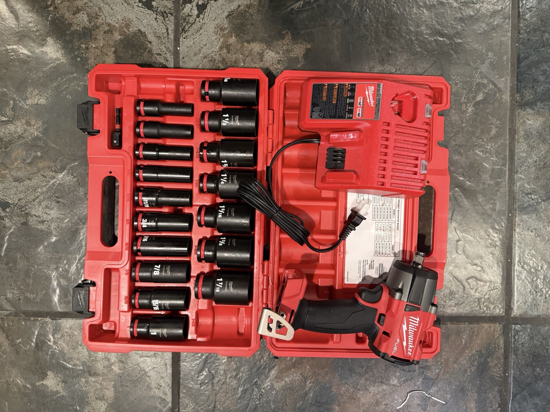 Milwaukee 1/2" Mid-Torque Impact Wrench With Socket Set and Charger