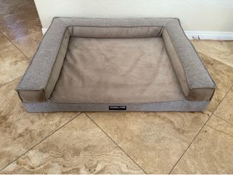 Large Kirkland Dog Bed