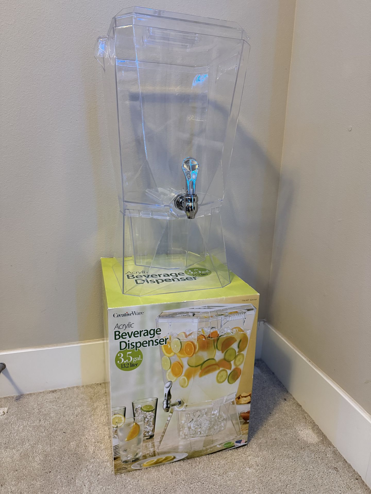 NIB CreativeWare 3.5 Gallon Sculptured Beverage Dispenser