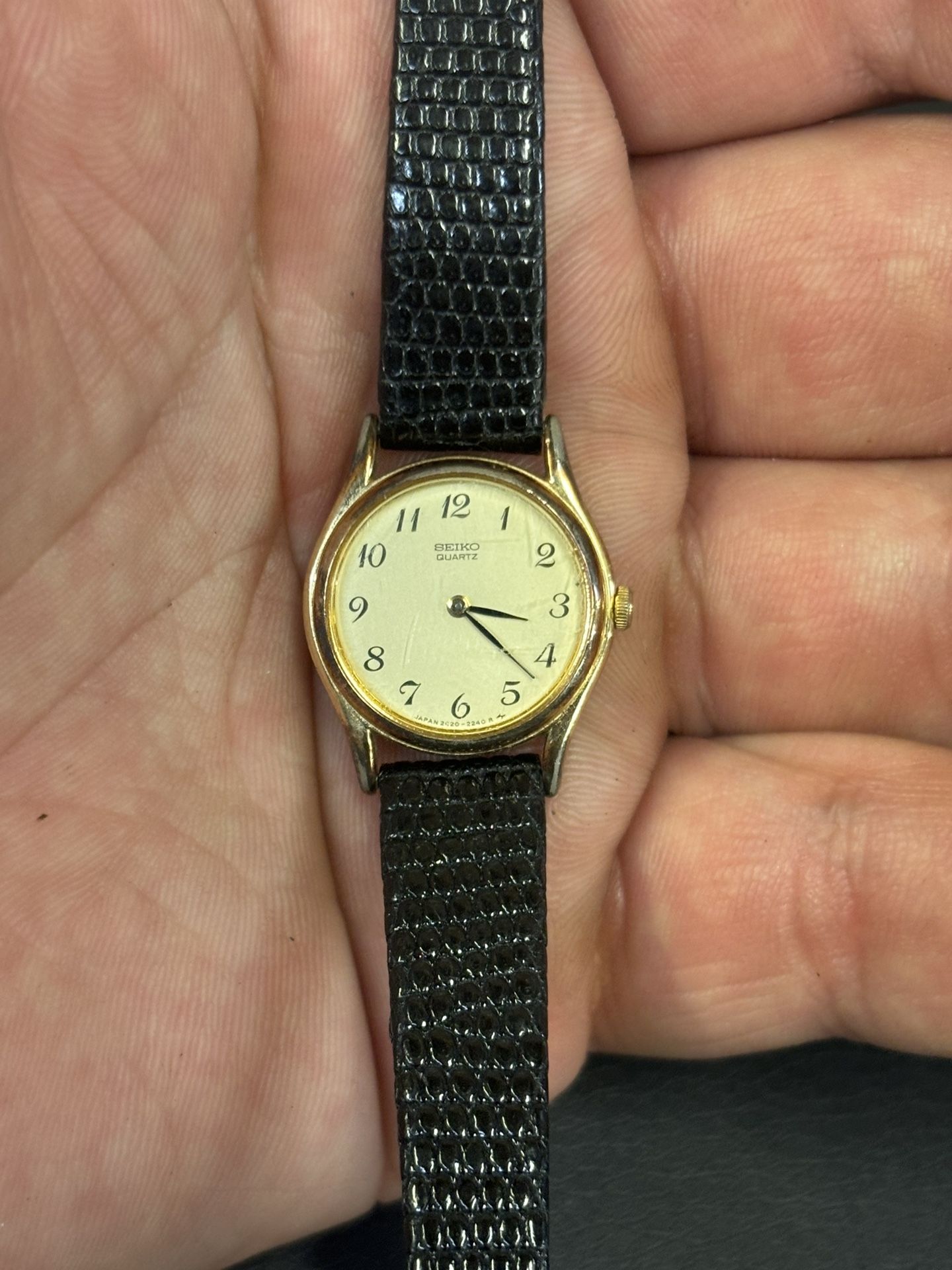 Vintage Seiko 2C20-0369 Gold Tone Women’s Watch!