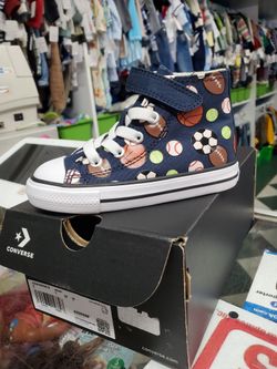 New Toddlers Converse Size 7