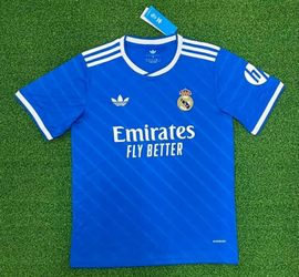 $25 size L real Madrid Jersey