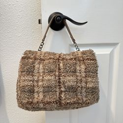 Zara Faux Fur Magnetic Bag