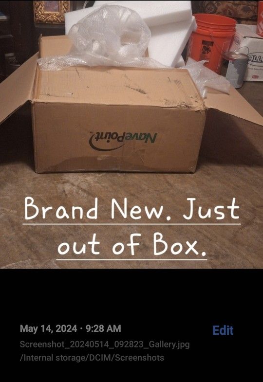 A/V Rack 12u Tall (25