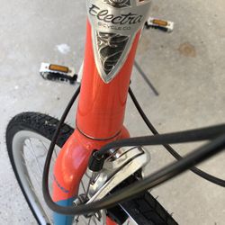 Electra Bicycle, Verse Electra