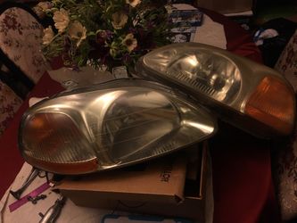 96-98 Honda Civic headlights Oem Honda Stanley. No hazing.