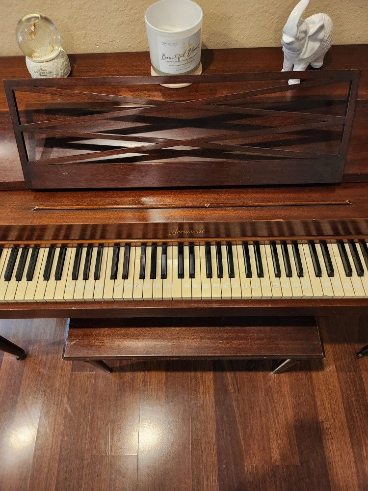 AEROSONIC PIANO