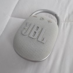 JBL WHITE CLIP 4