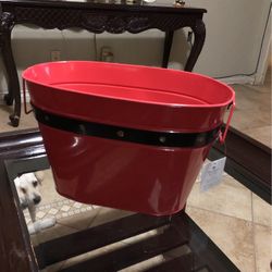 Christmas Metal Base Basket