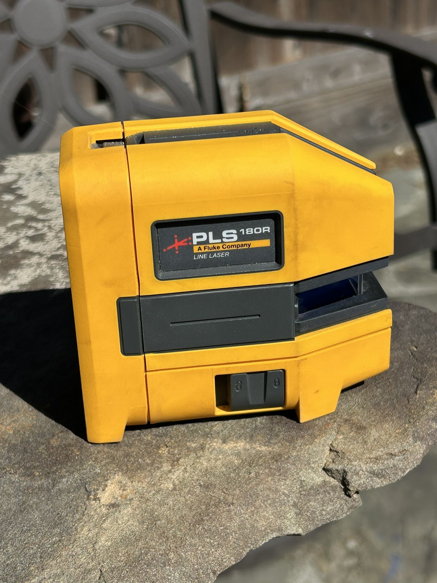 PLS 180R Line Laser