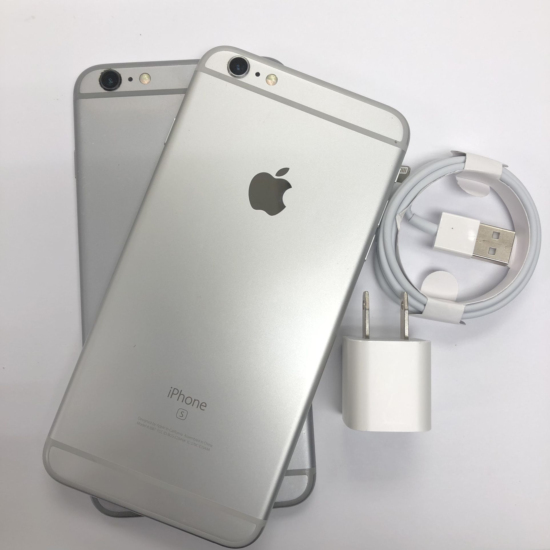 Factory Unlocked iphone 6s plus, sold with store warranty | Each