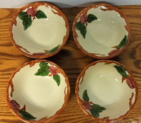 Franciscan Apple Fruit Bowls