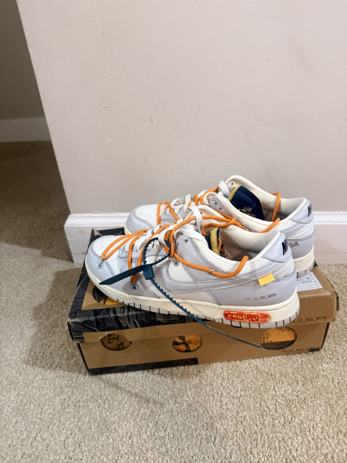 Nike Dunks (Off-Whites)