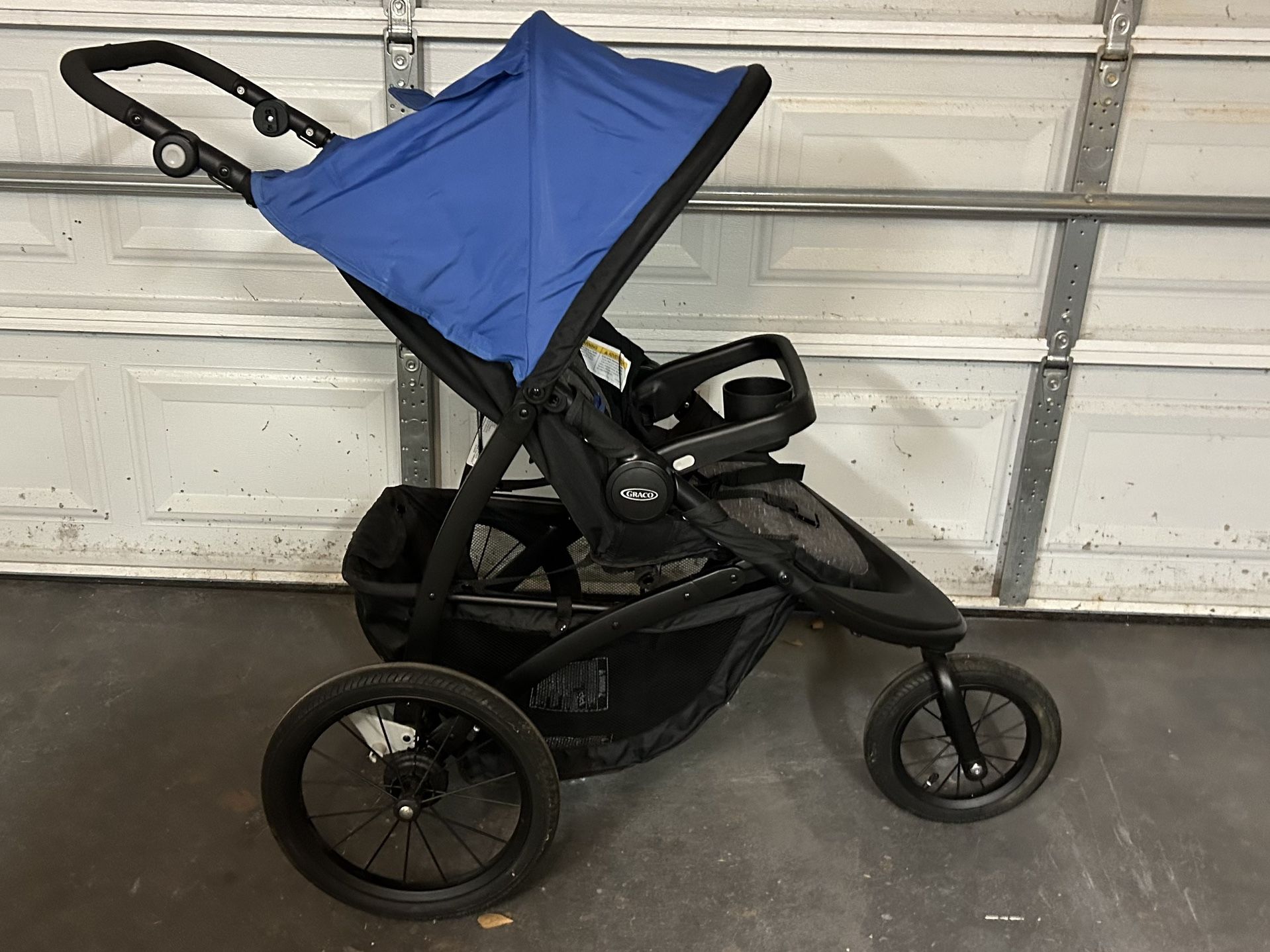 Graco Foldable RoadmasterJogger Stroller