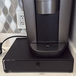 Keurig + Tray 