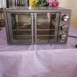 Large Oster Airfryer/Convection/ Toaster  Oven 
