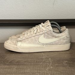 Nike Blazer ‘77 Low Top Women’s Shoes Size 10