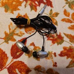 $10  EMERSON EARPHONES